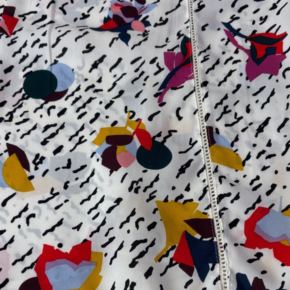 Women's HALOGEN from Nordys Sleeveless Patterned Top w/Pop of Color - Size M - Picture 9 of 9